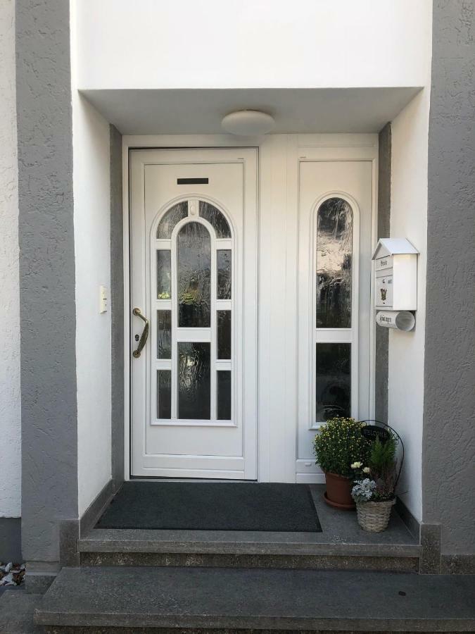 Ferienwohnung Messewohnung Muenchen Ost Forstern Eksteriør billede